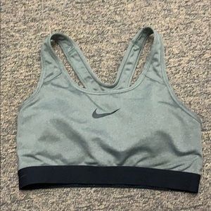 nike pro bra